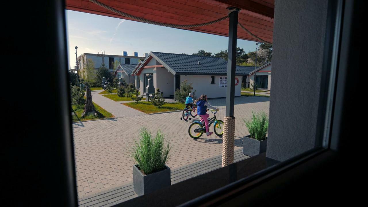 Villa Jastrzebia Port Jastrzębia Góra Exterior foto